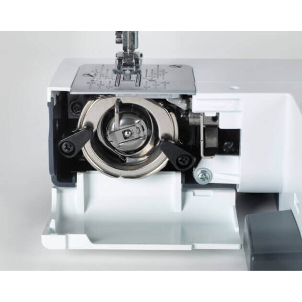 Bernette B 33  Macchina per cucire Meccanica