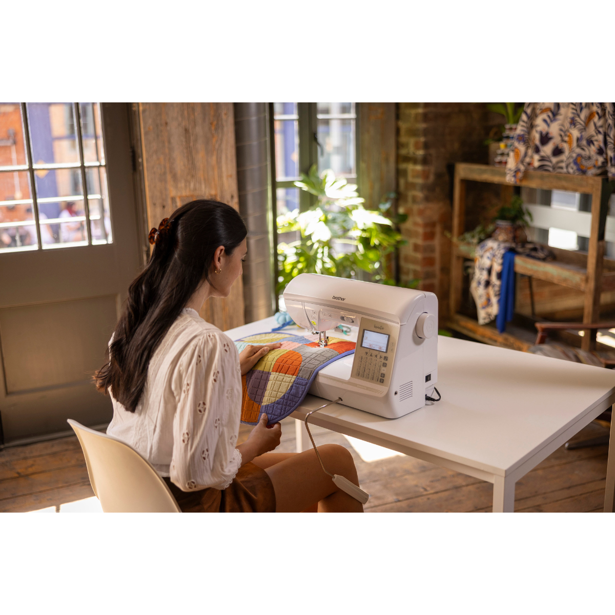 Brother Inventio NV 1045 Macchina per Cucire Special Edition Elettronica