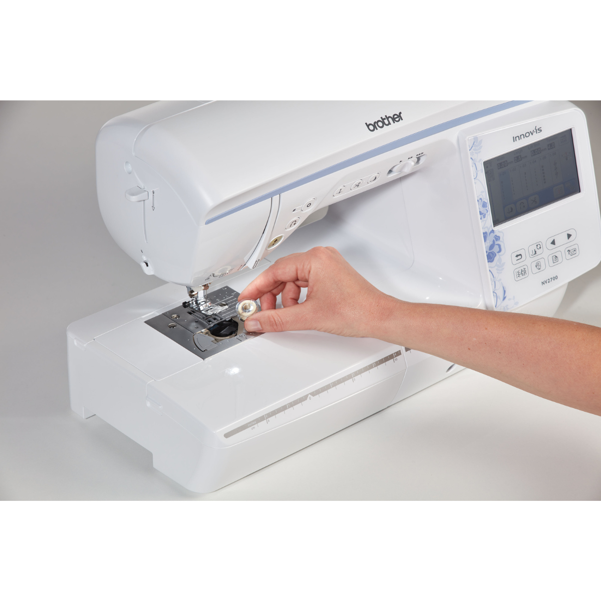 Brother Innov-is NV 2700 Macchina per cucire e ricamo Elettronica