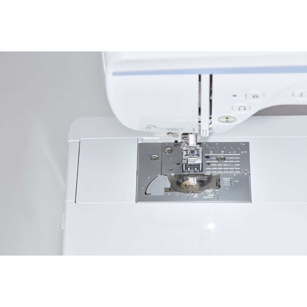 Brother Innov-is NV 2700 Macchina per cucire e ricamo Elettronica