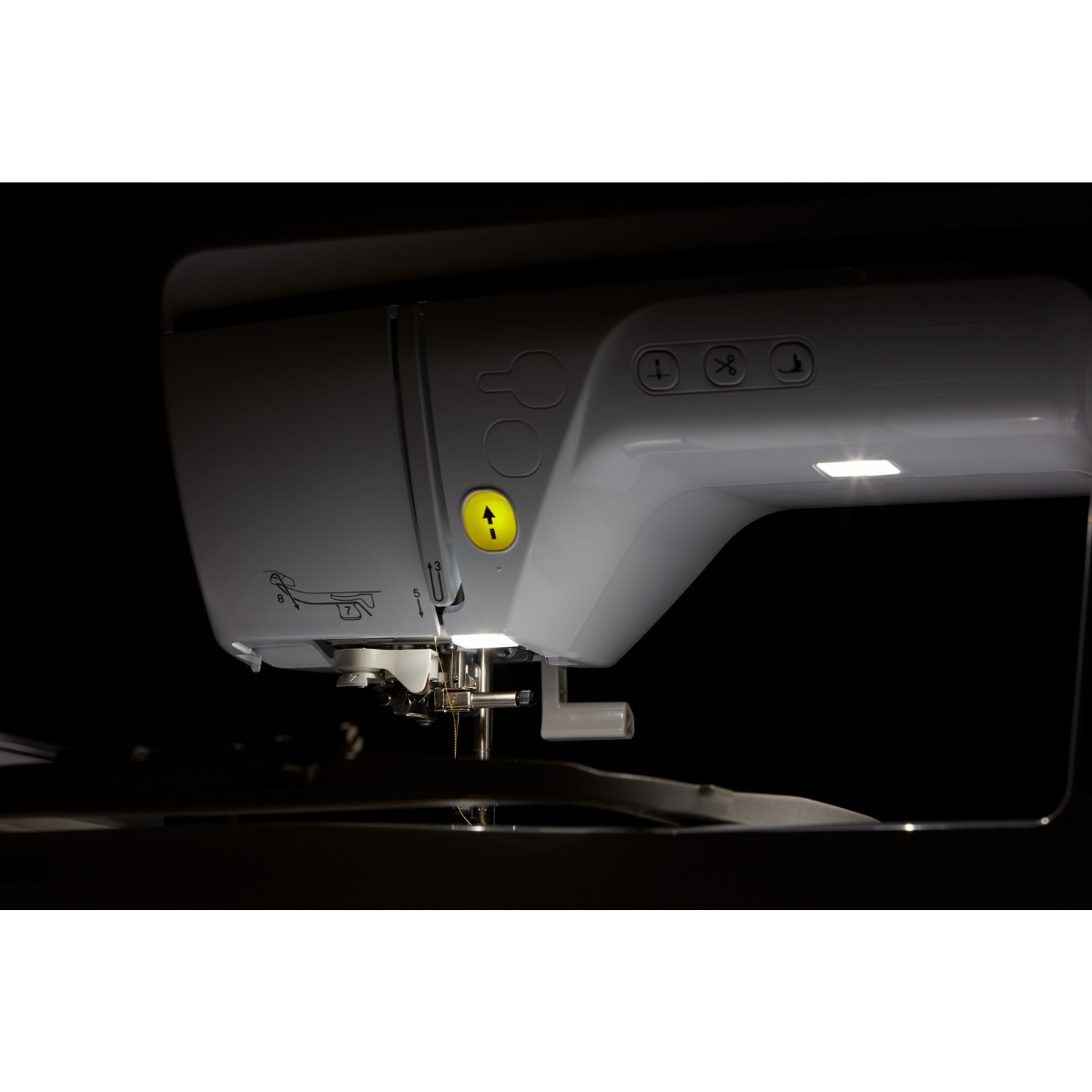 Brother Innov-is NV 870 Special Edition Macchina da ricamo