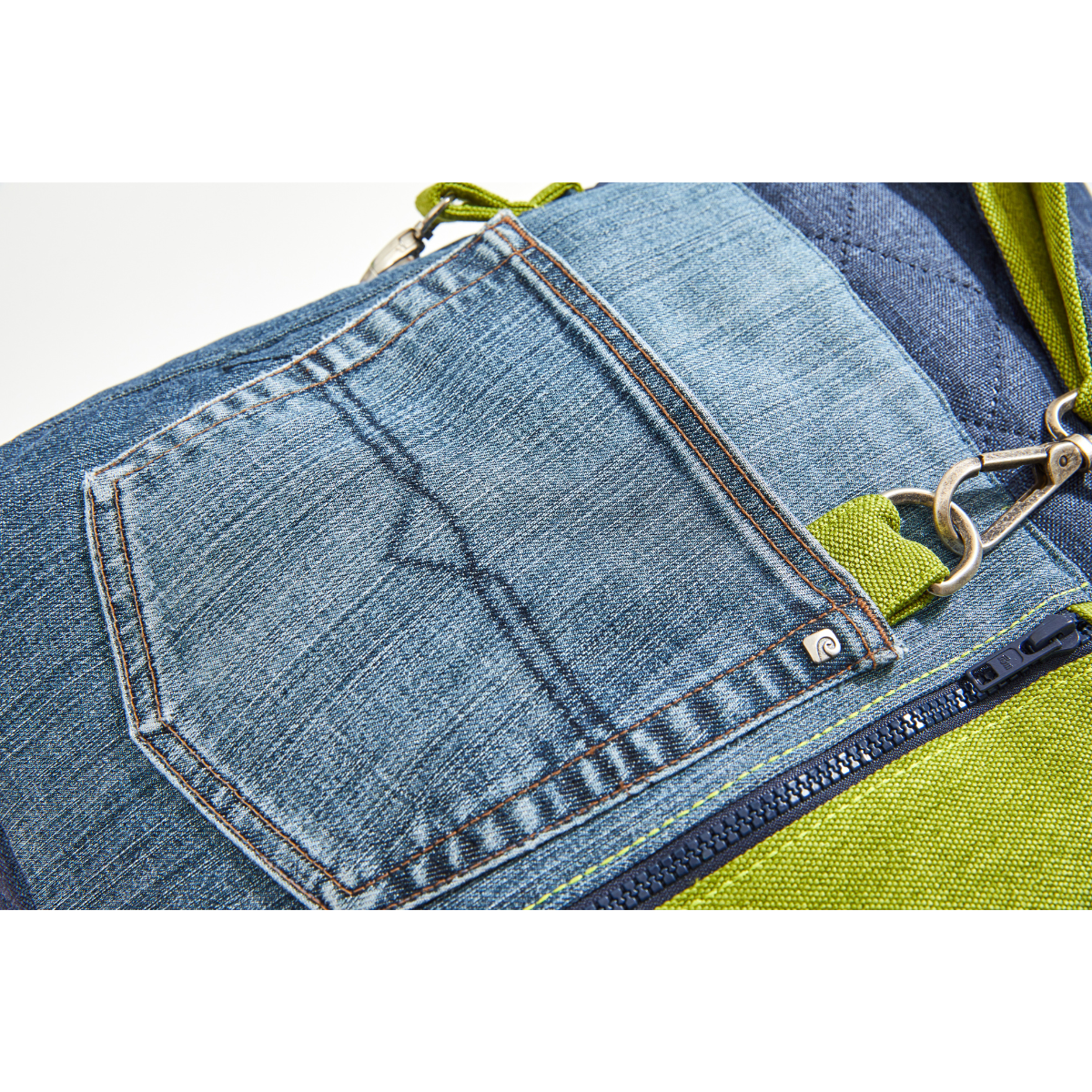 Brother Innov-is A16 Macchina per cucire Elettronica