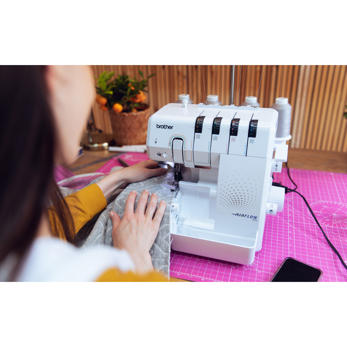 Brother Airflow 3000 Tagliacuci con infilatura elettronica a getto d’aria