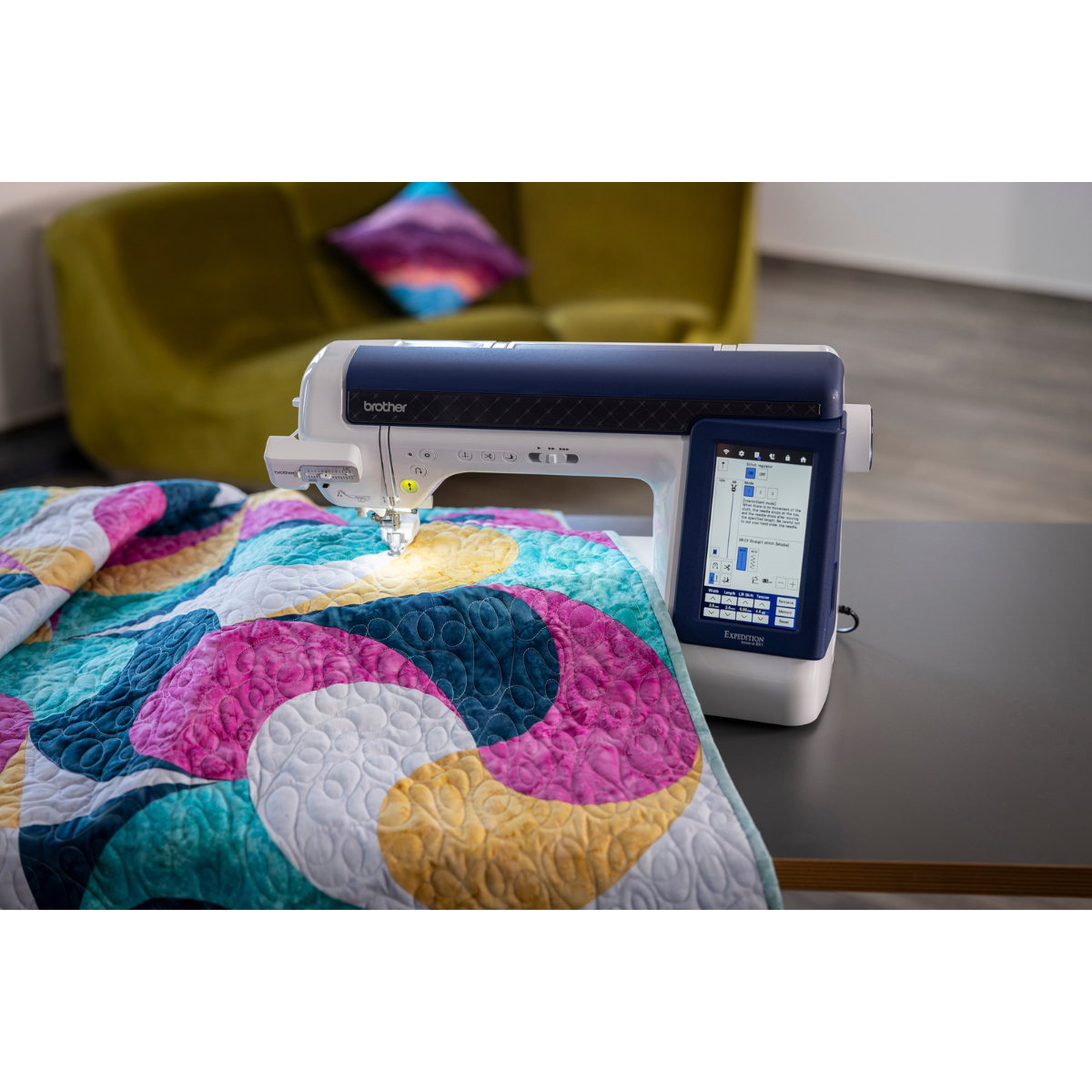 Brother Expedition Innov-is BX1 Macchina per Ricamo, Cucito e Quilting Elettronica