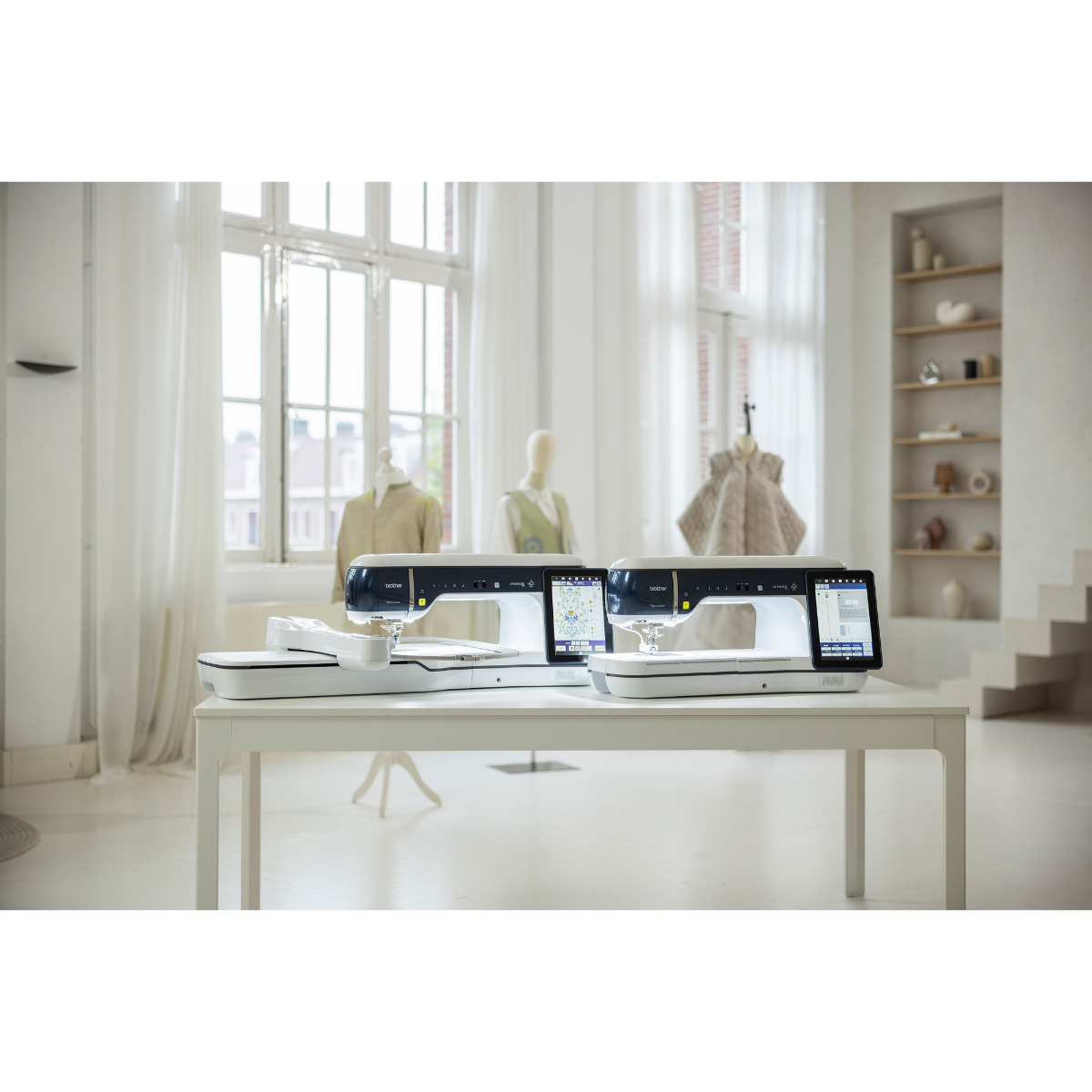 Brother Aveneer EV1  Macchina per cucire e ricamo Elettronica