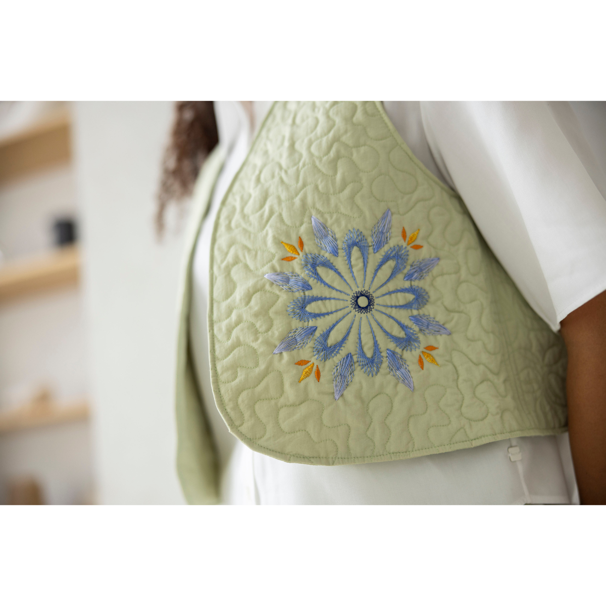 Brother Aveneer EV1  Macchina per cucire e ricamo Elettronica