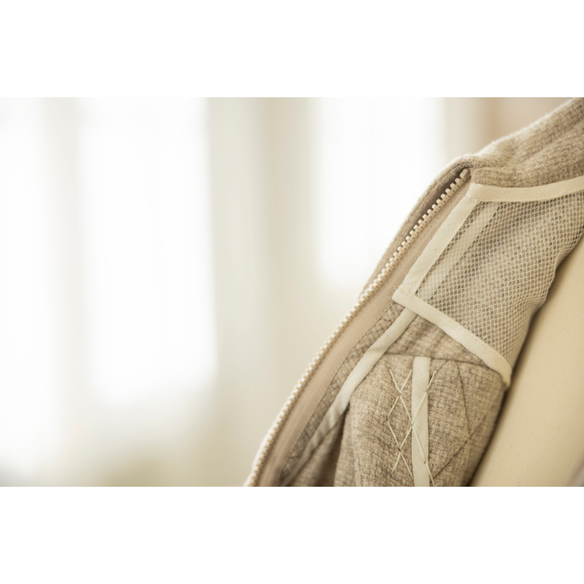 Brother Aveneer EV1  Macchina per cucire e ricamo Elettronica