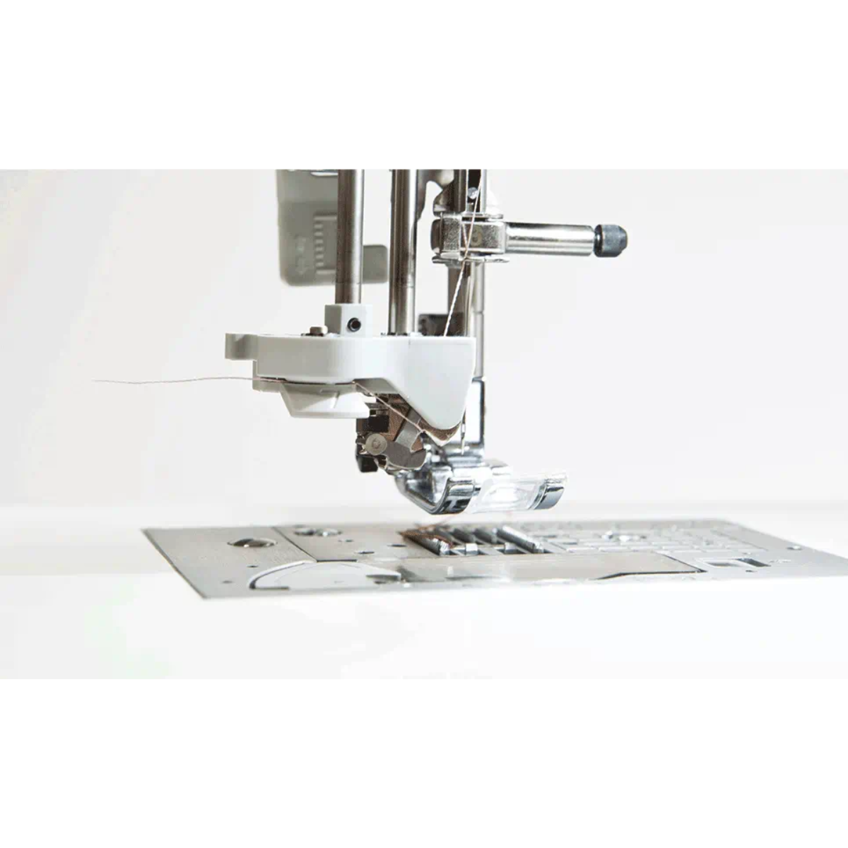 Brother Innov-is F420 Macchina per cucire Elettronica