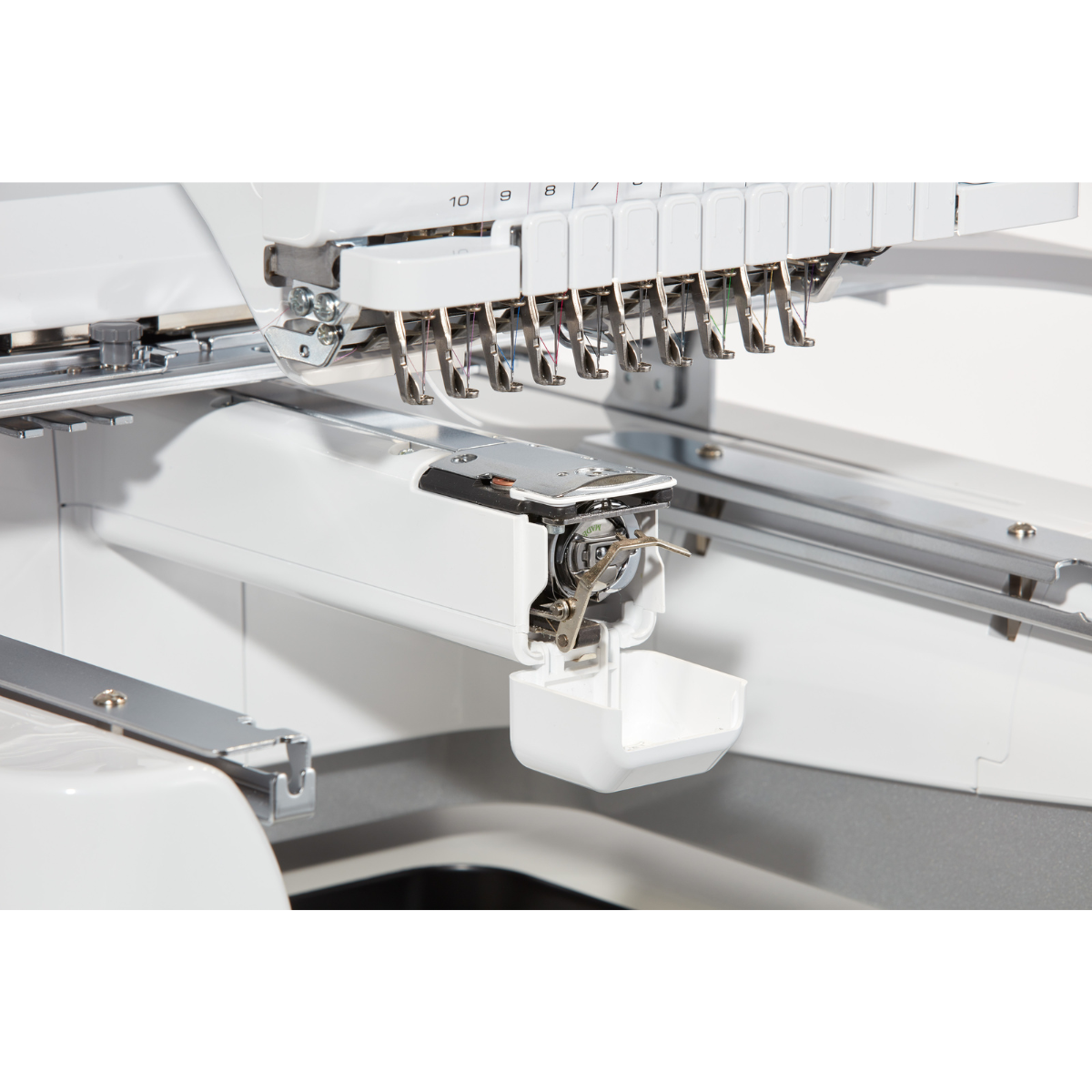 Brother PR 1055X Macchina da ricamo a braccio libero professionale