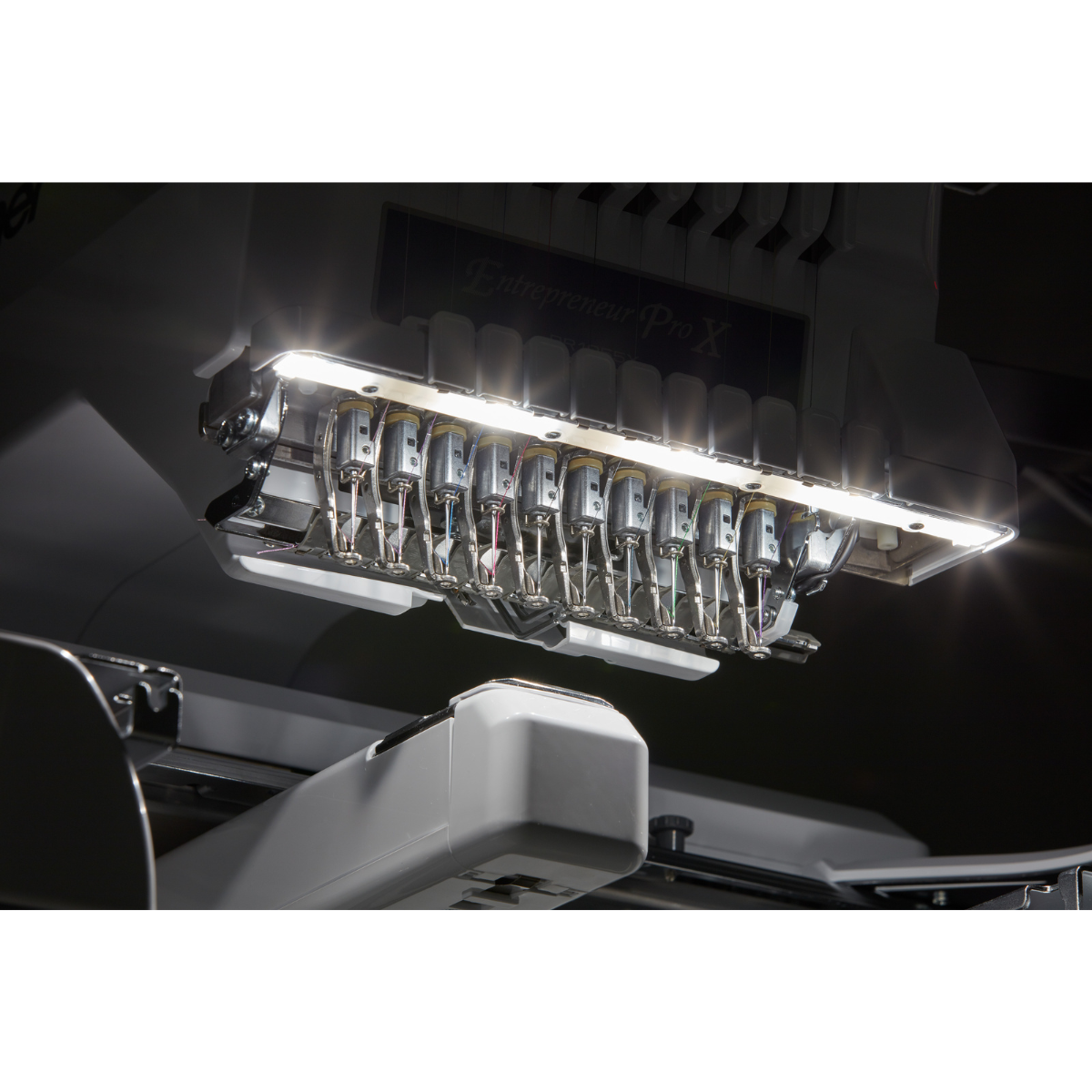 Brother PR 1055X Macchina da ricamo a braccio libero professionale