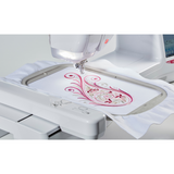 Brother Innov-is V3LE Limited Edition Macchina da ricamo