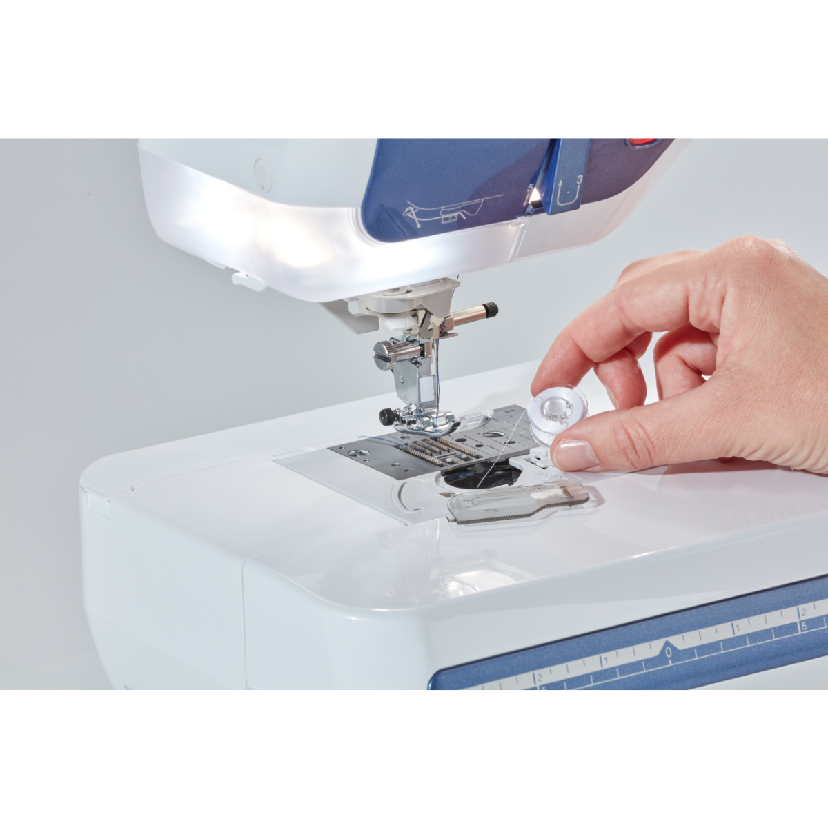 Brother Innov-is V5LE Macchina per cucire e ricamo Elettronica