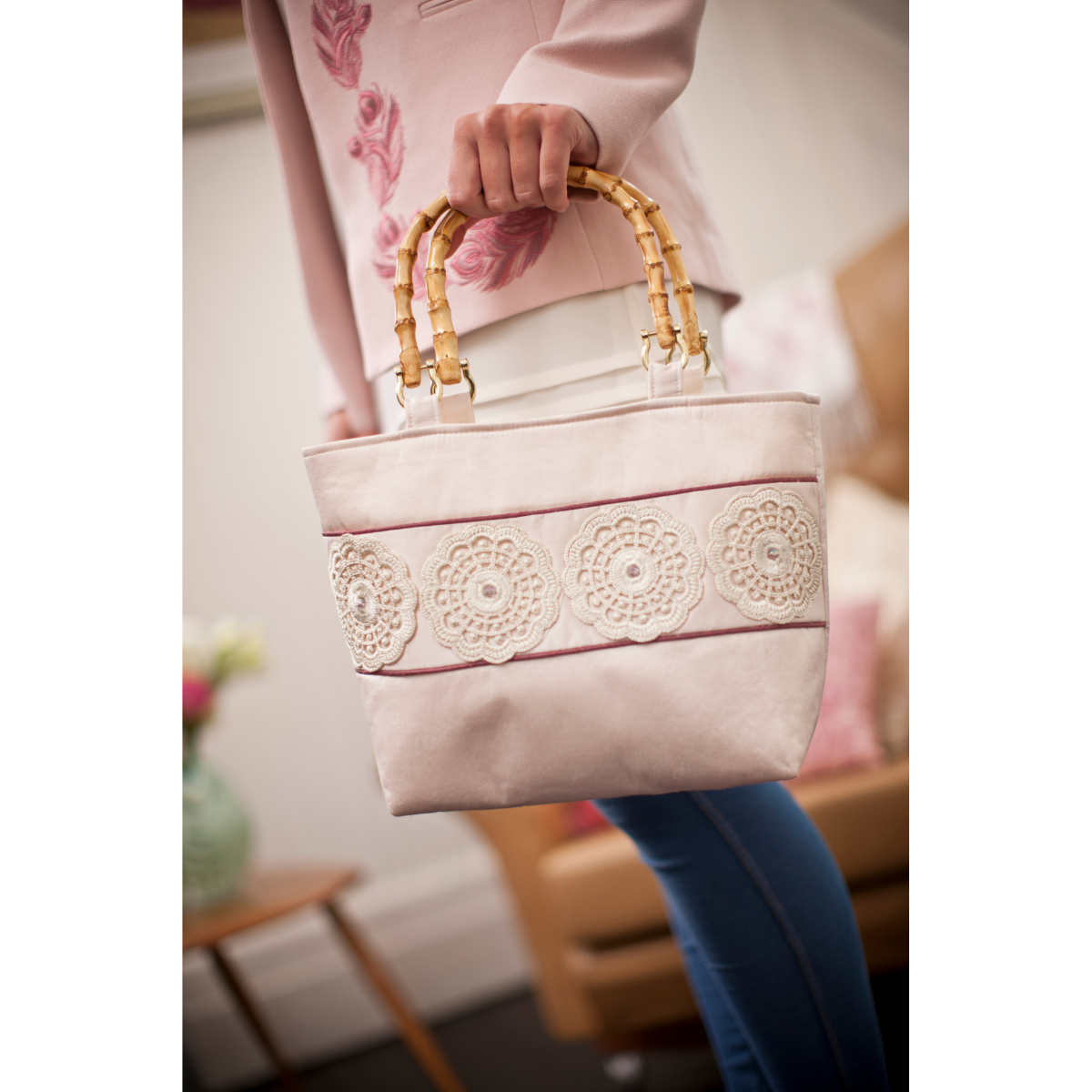 Brother Innov-is V5LE Macchina per cucire e ricamo Elettronica