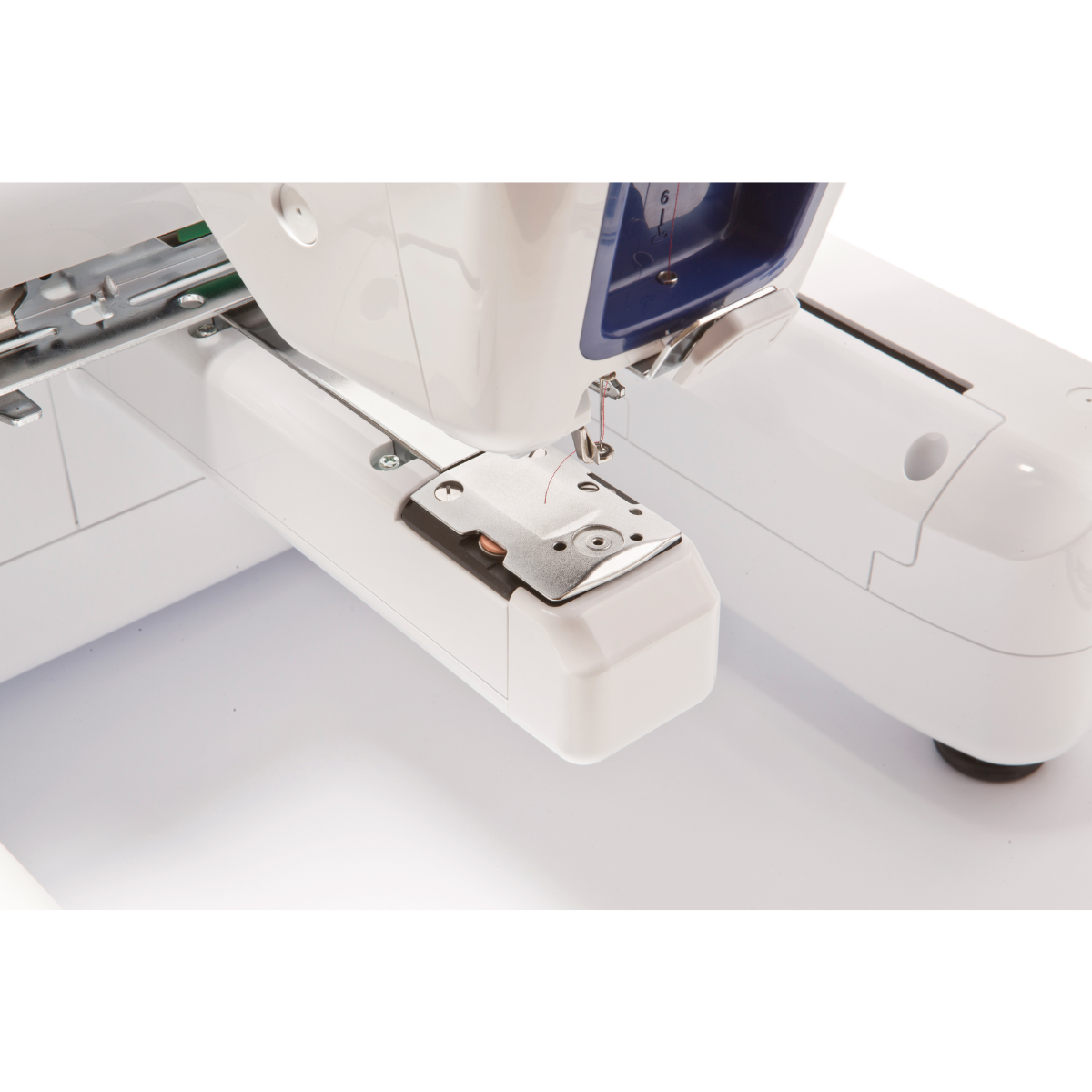 Brother VR Macchina da ricamo a braccio libero professionale