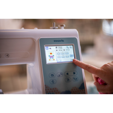 Brother Innov-is M 340e Macchina da ricamo con Telaio Magnetico