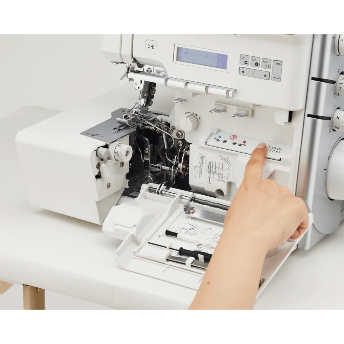 Juki MO 3500 SUMATO AIR Tagliacuci infilatura ad aria