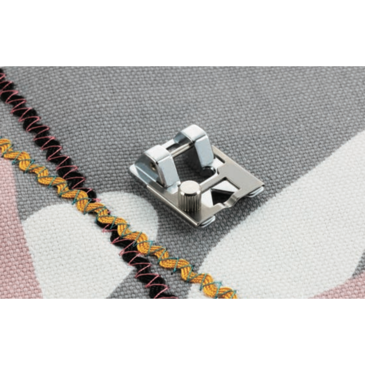 Piedino per passamaneria di intreccio Brother