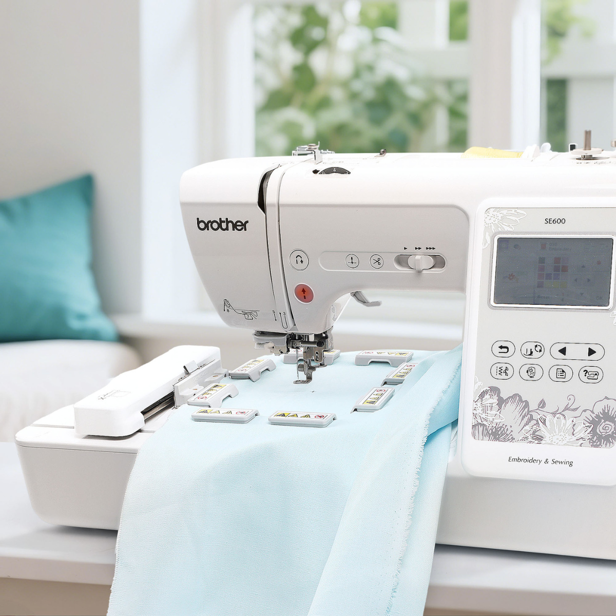 Telaio Magnetico per Ricamo - Serie M - 100x100 mm – Brother MFM100