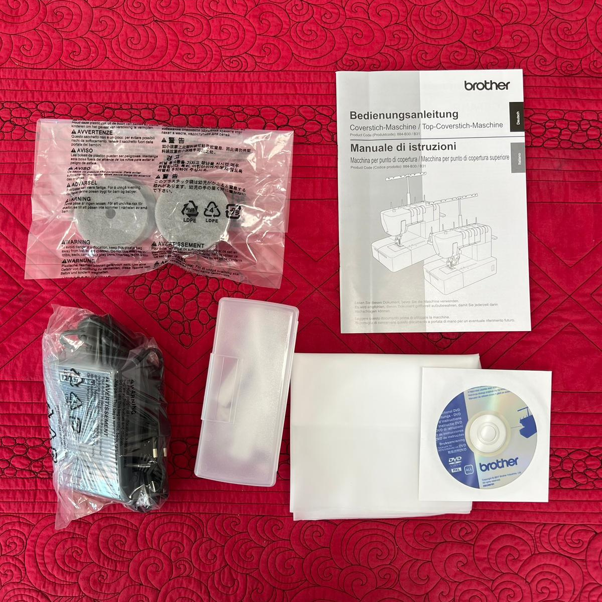 Punto di copertura Cover Stitch Brother CV 3550 - Uso Espositivo