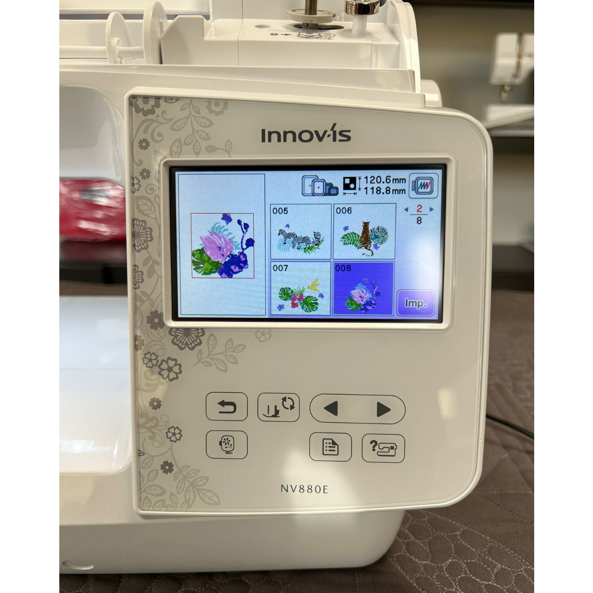 Macchina per ricamo Brother Innov-is NV 880 - Uso Espositivo