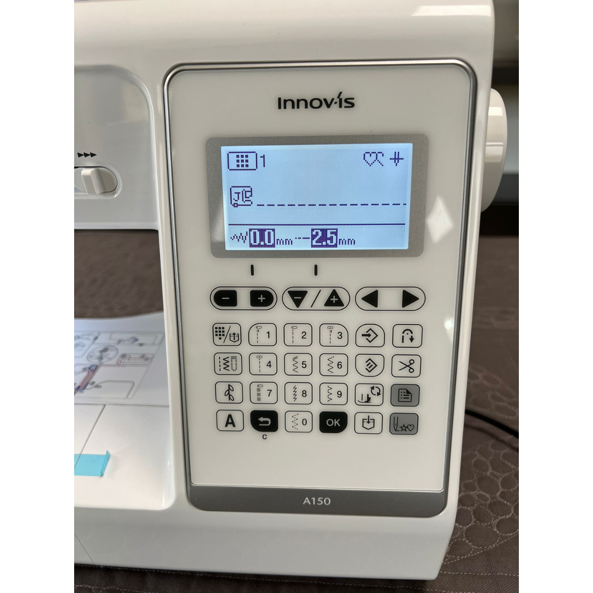 Macchina per cucire Brother A 150 - Uso espositivo