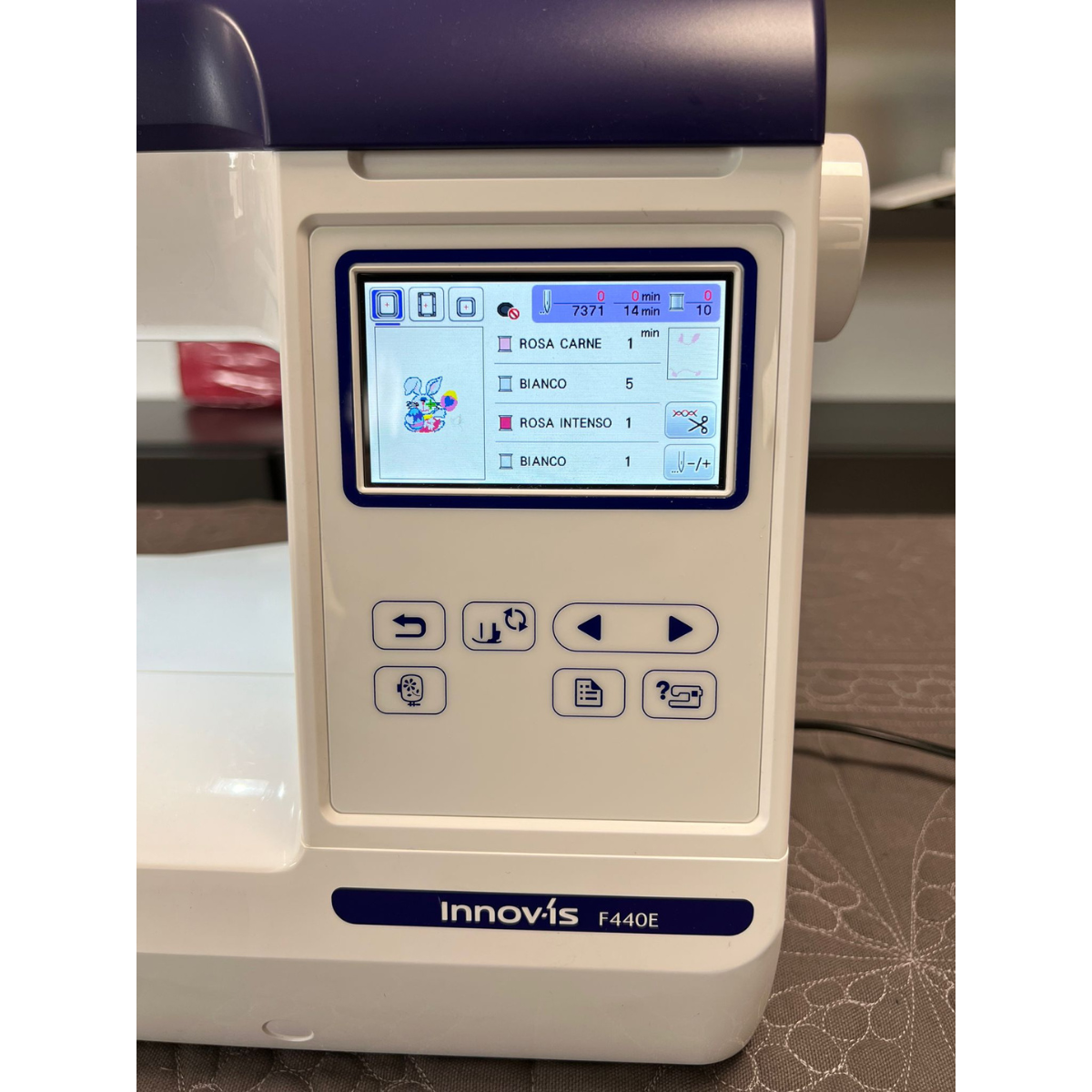 Macchina per ricamo Brother F 440 - Uso Espositivo