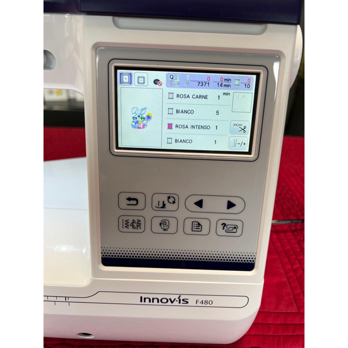 Macchina per cucire e ricamo Brother F 480 - Uso Espositivo