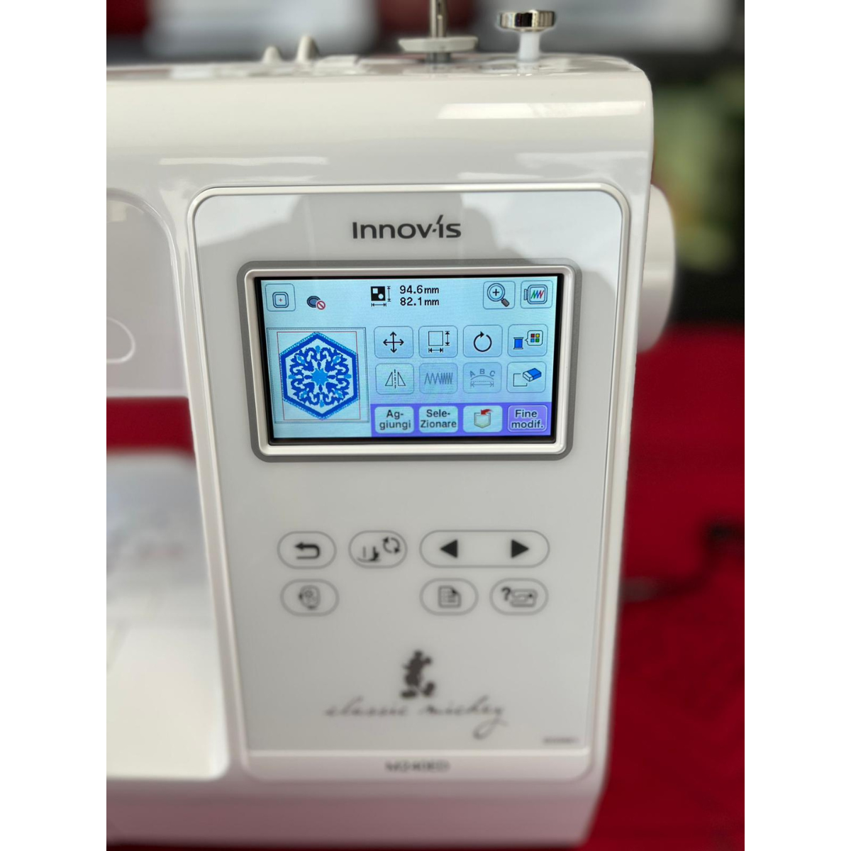 Macchina per ricamo Brother M 240 - Uso Espositivo