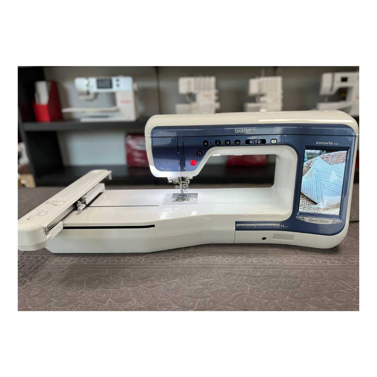 Macchina per cucire e ricamo Brother Innov-is V5 Limited Edition - Uso Espositivo