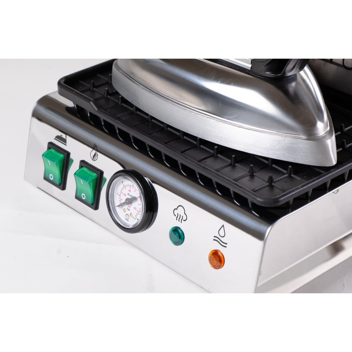 Battistella Vaporino Inox Maxi Ferro da stiro con caldaia da 2,8L Vaporino Inox Maxi